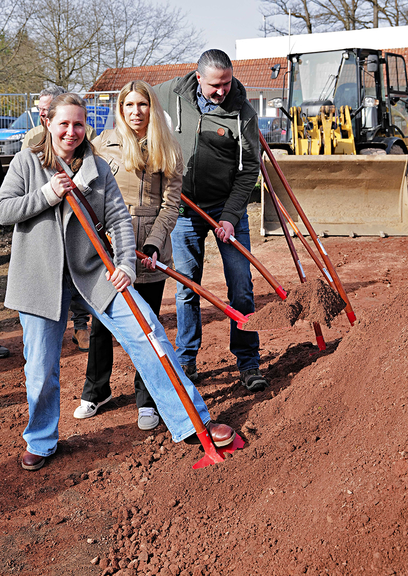 Richtfest der Kita M&auml;useburg und Spatenstich f&uuml;r das Multifunktionsfeld